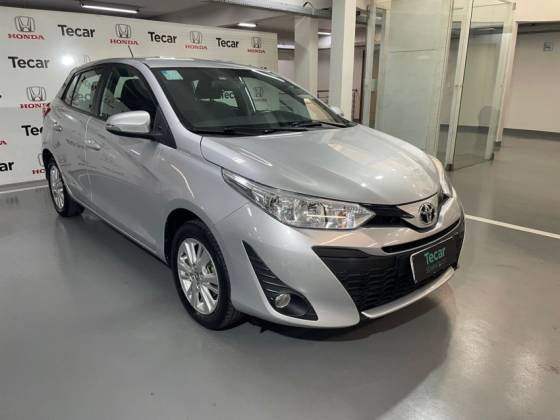 TOYOTA YARIS 1.3 16V FLEX XL MULTIDRIVE TOYOTA YARIS 1.3 16V FLEX XL MULTIDRIVE